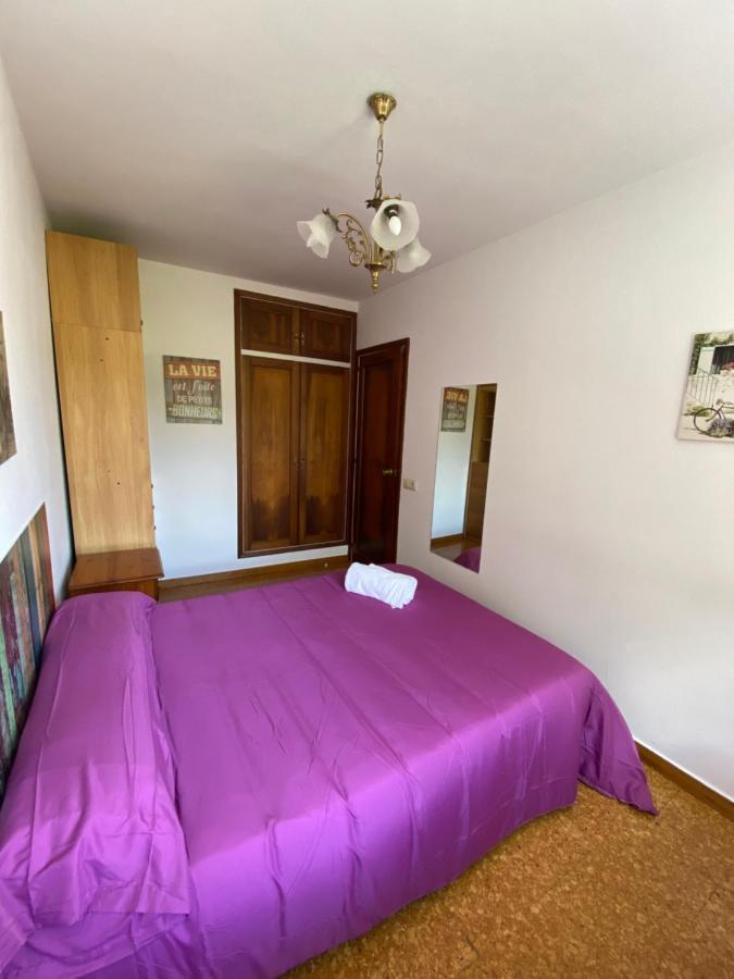 Piso Grande Y Muy Luminoso Apartment ซานติอาโก เด กอมโปสเตลา ภายนอก รูปภาพ